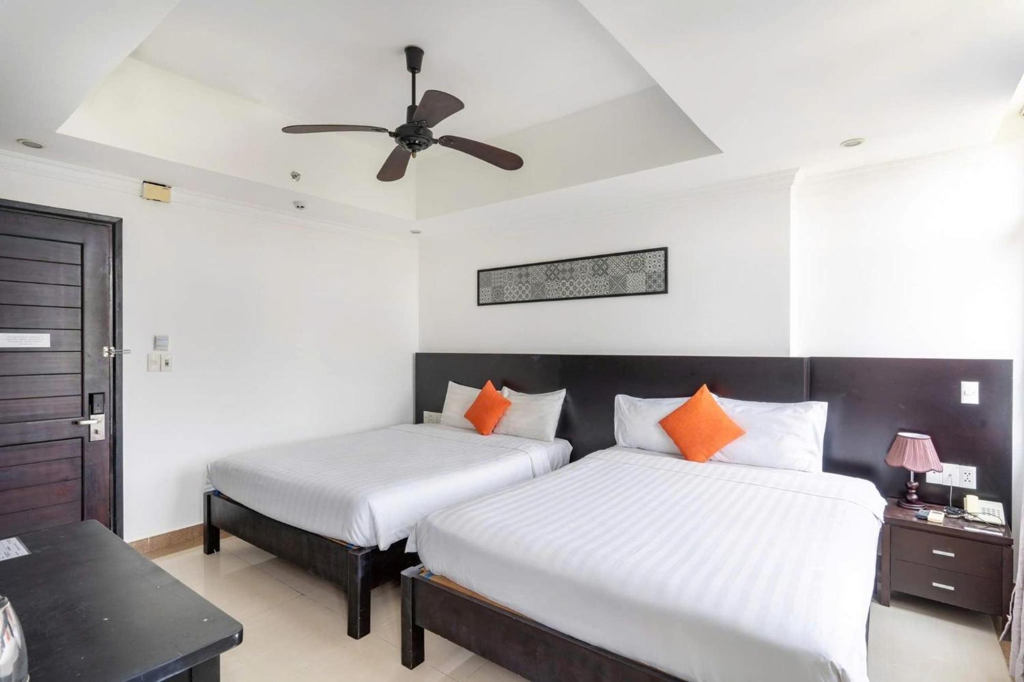 Queen Palace Sea View Hotel Da Nang Exterior foto