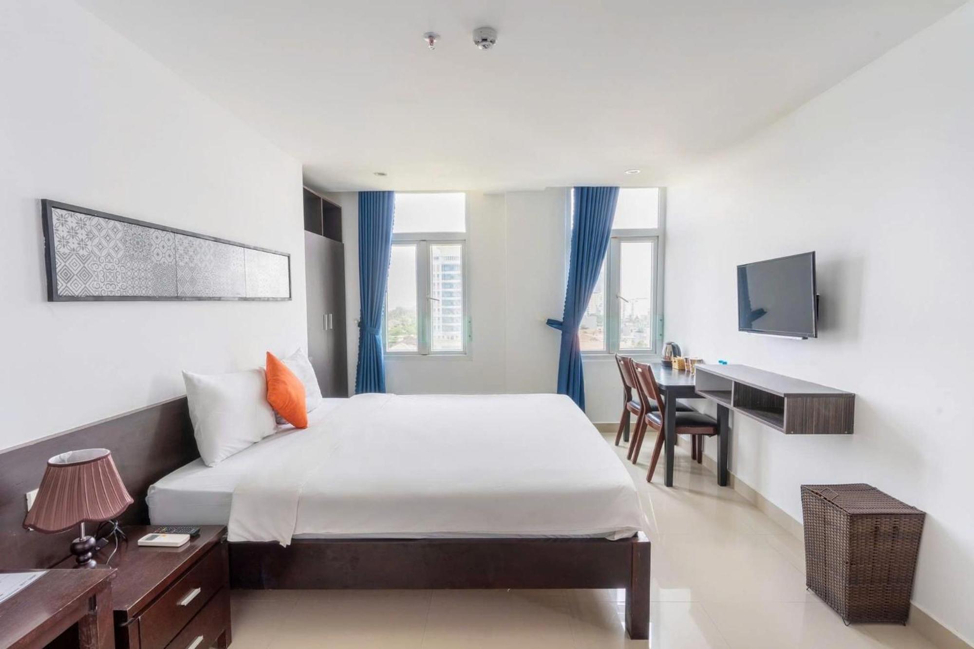 Queen Palace Sea View Hotel Da Nang Exterior foto